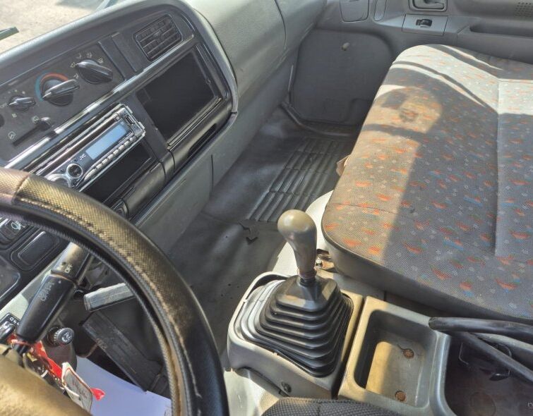 MITSUBISHI CANTER ***PORTACONTENEDORES***